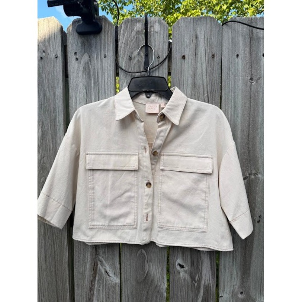Utility GLG Good Luck Gem Shirt Women S Cream YCG9414 Cropped Short Sleeve